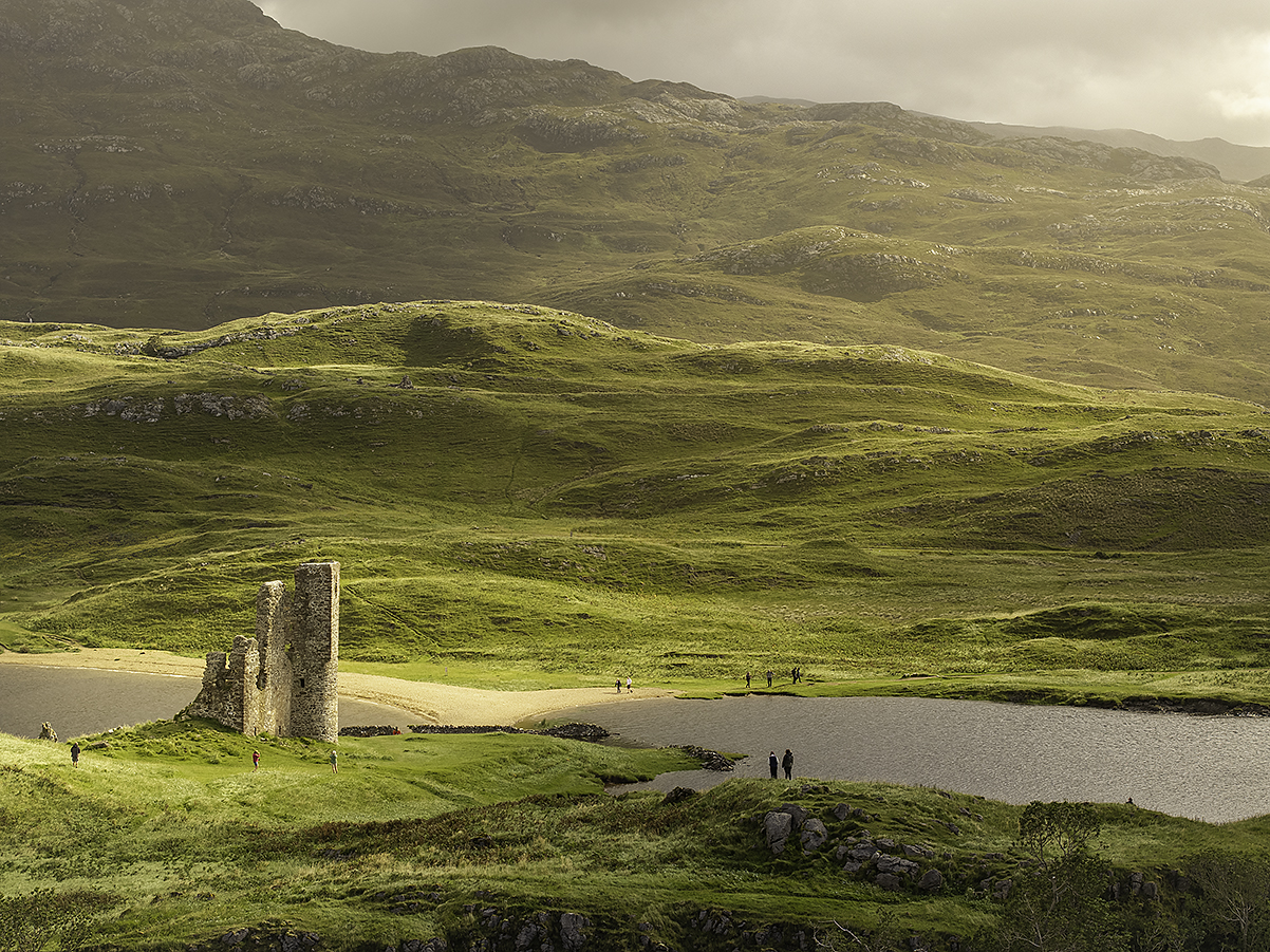 Ardvreck Castle ruins in late light